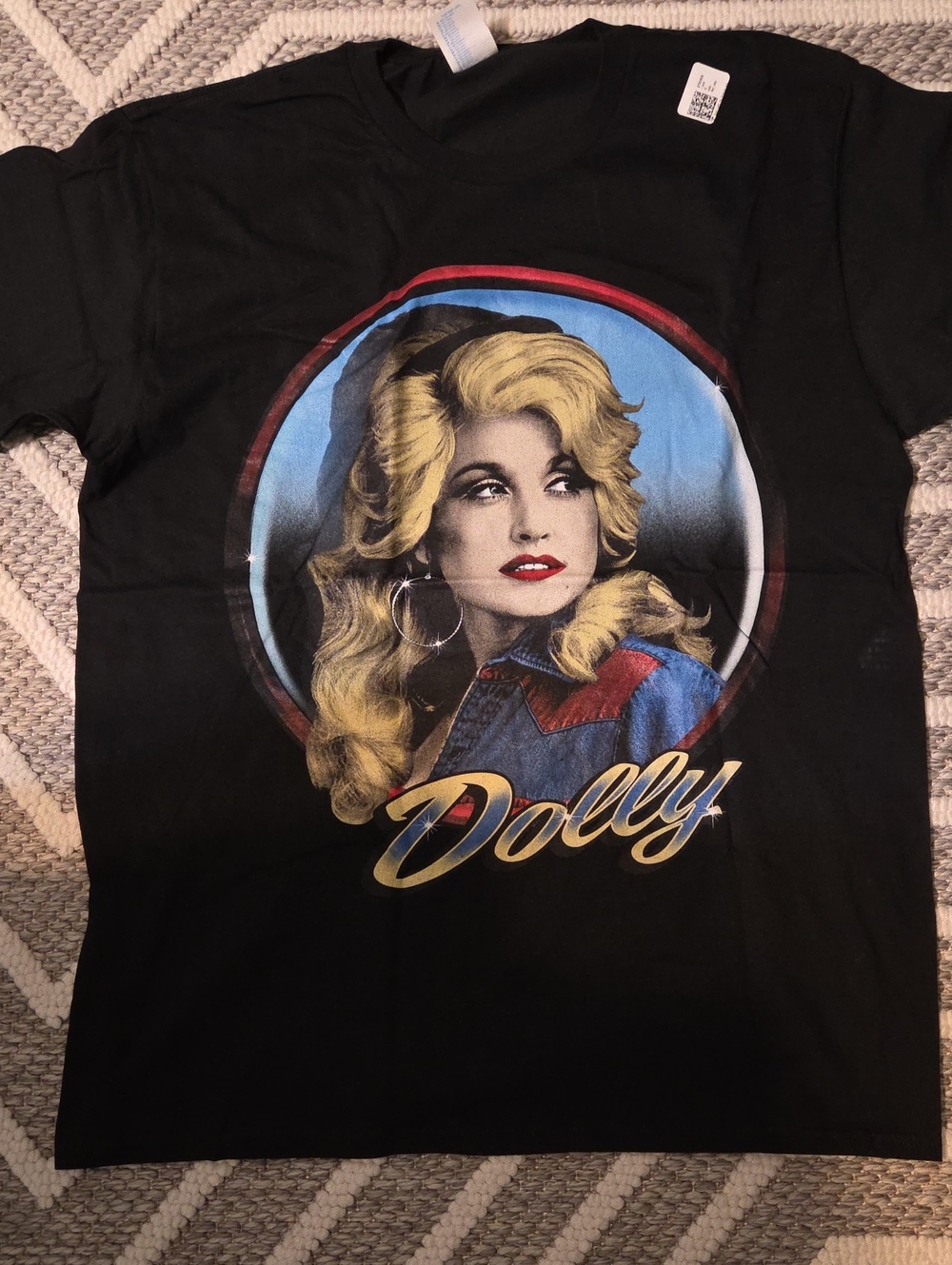 Dolly Graphic Tee for Women - Black